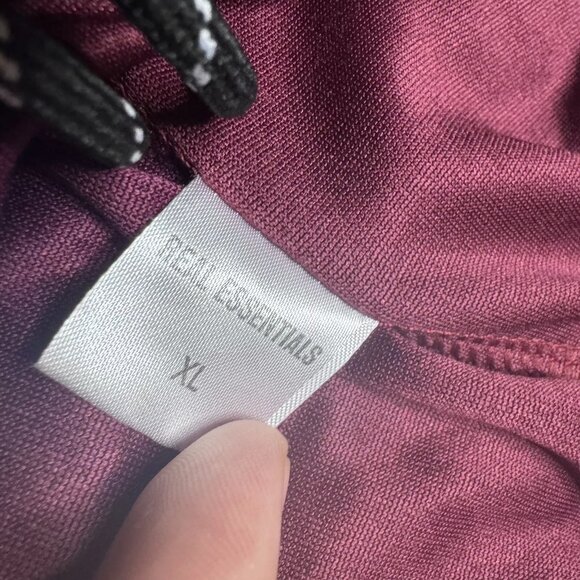 Real Essentials Shorts Mens XL Red Burgundy 6'' Inseam Drawstring Pockets Casual - Picture 12 of 13